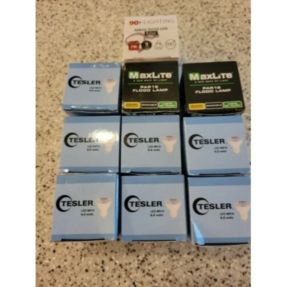 Assorted (10) LED Indoor Floodlight Bulb MR16 6.5 Watt Bright White Light Bulb